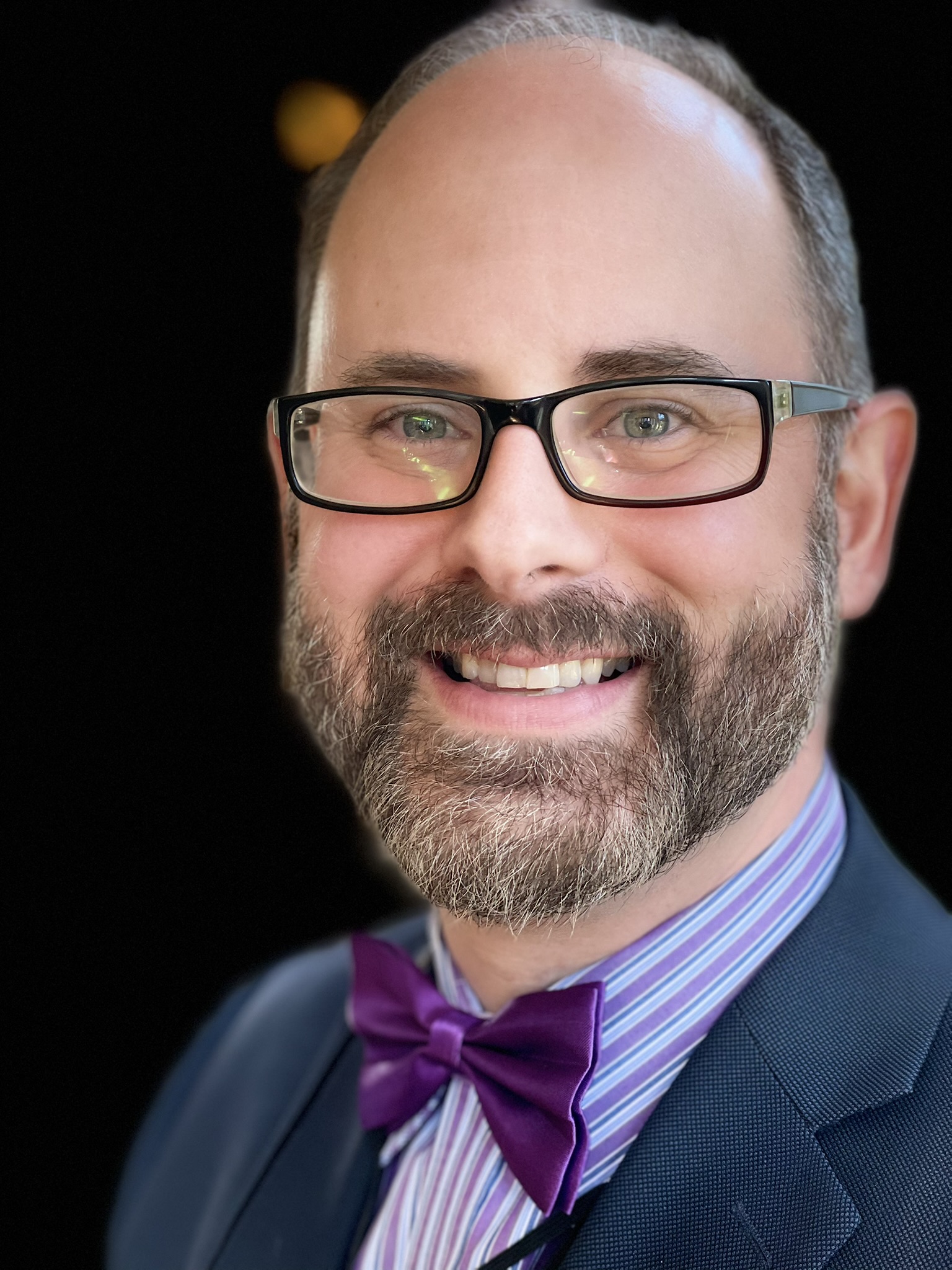 Bela Pater portrait black background